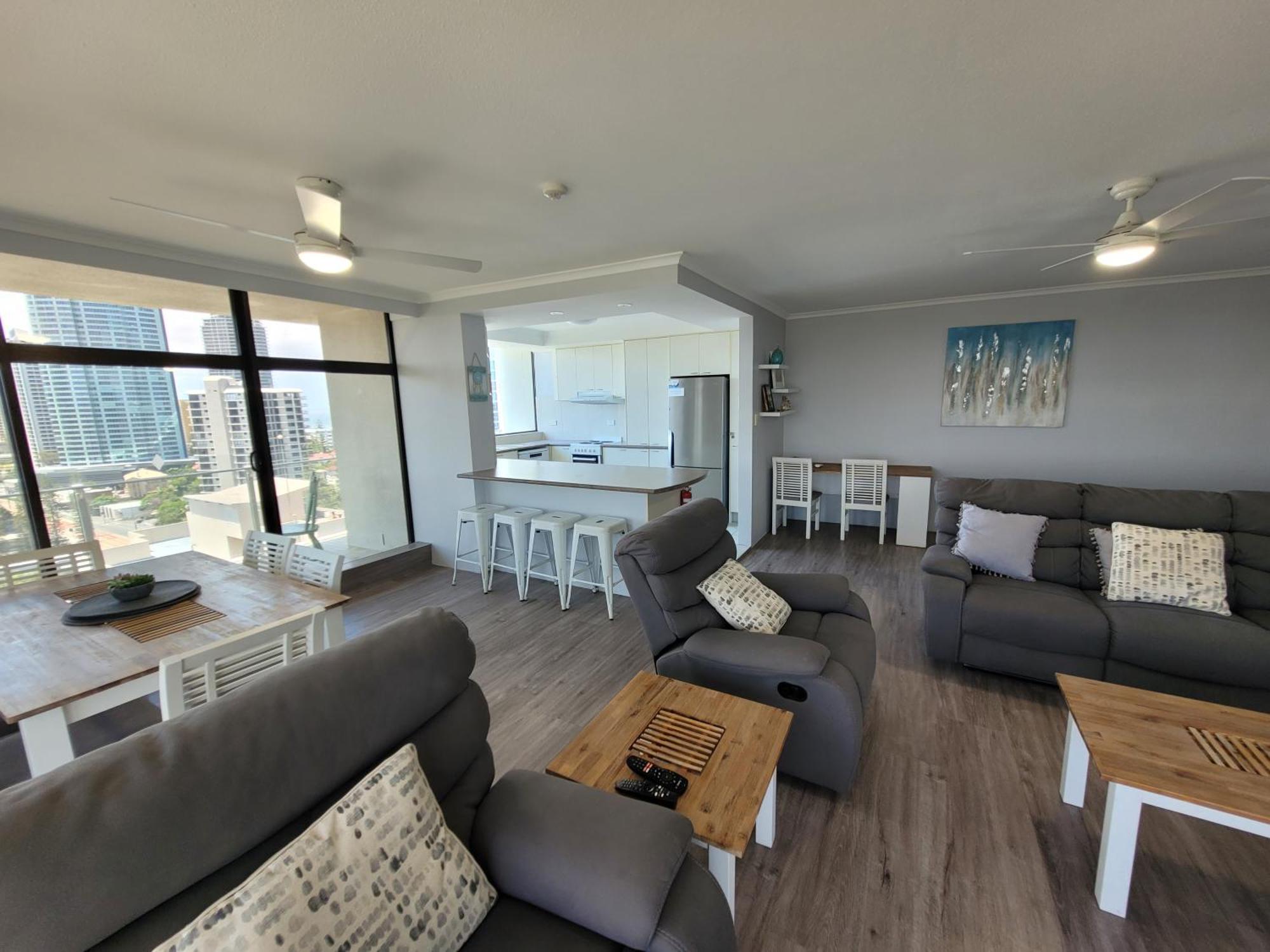 Surfers Chalet Gold Coast Room photo