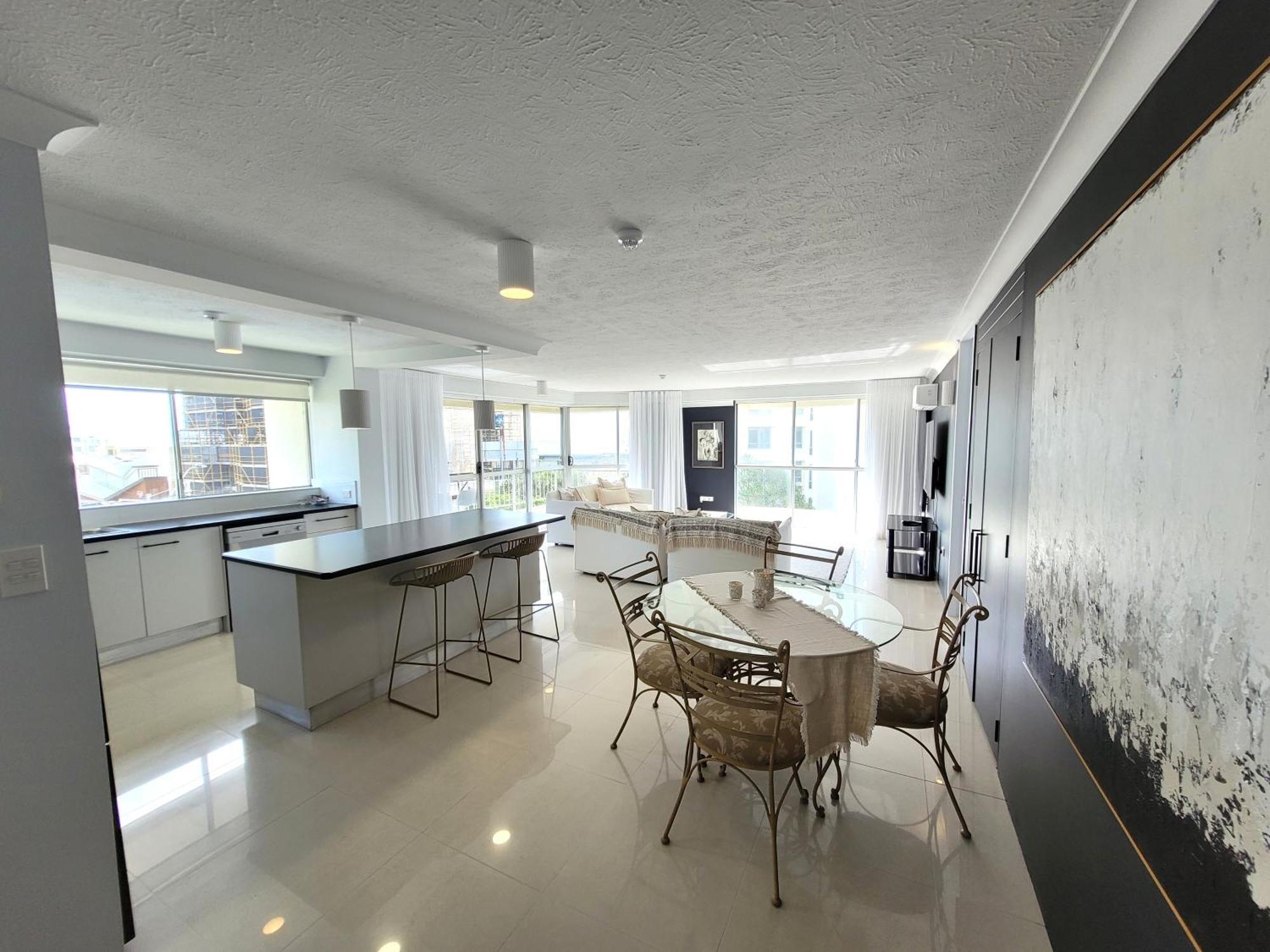 Surfers Chalet Gold Coast Room photo